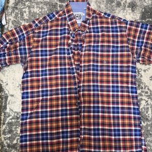 Men’s short sleeve button up shirt